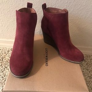 Lucky Brand Suede Wedge